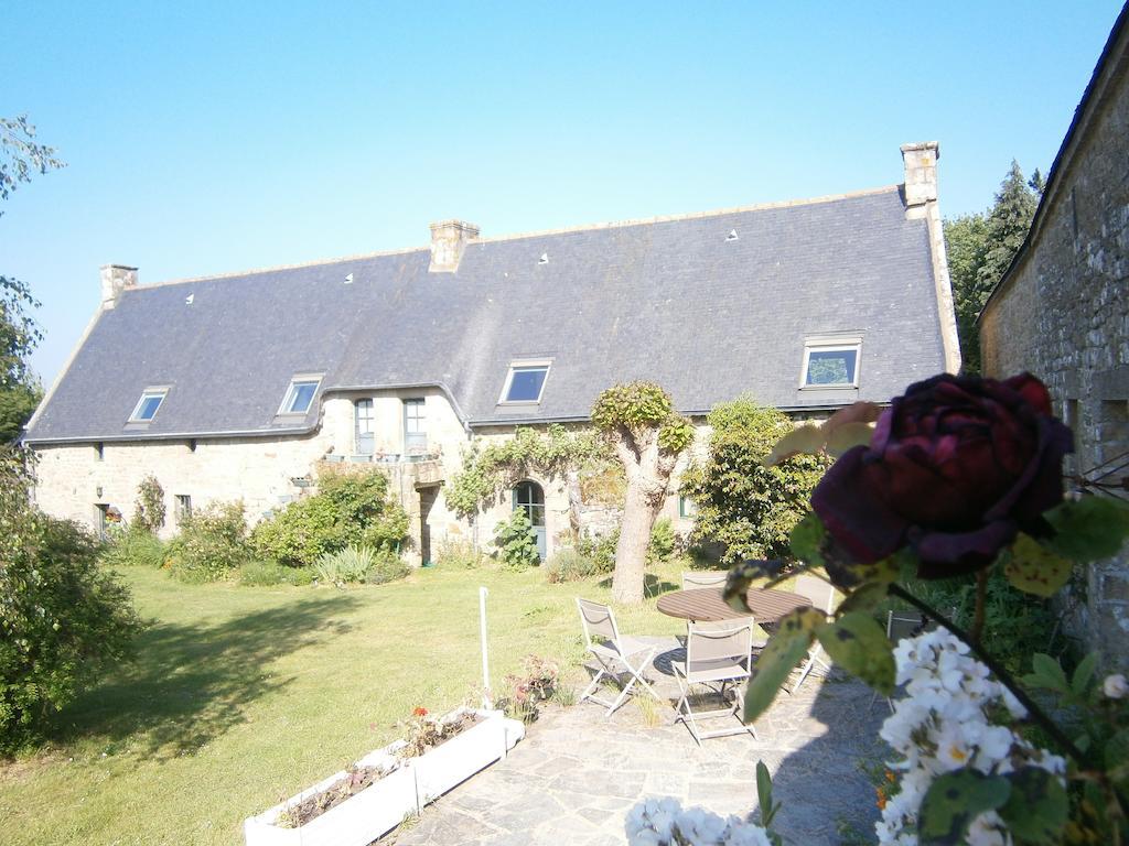 Les Chaumieres De Kerimel Ploemel Exterior photo
